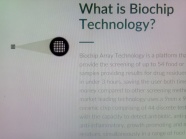 Leinwandprojektion mit der Überschirft "What is Biochip Technology?"